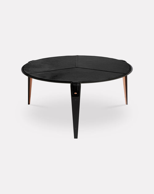 Table basse noire et métallique
