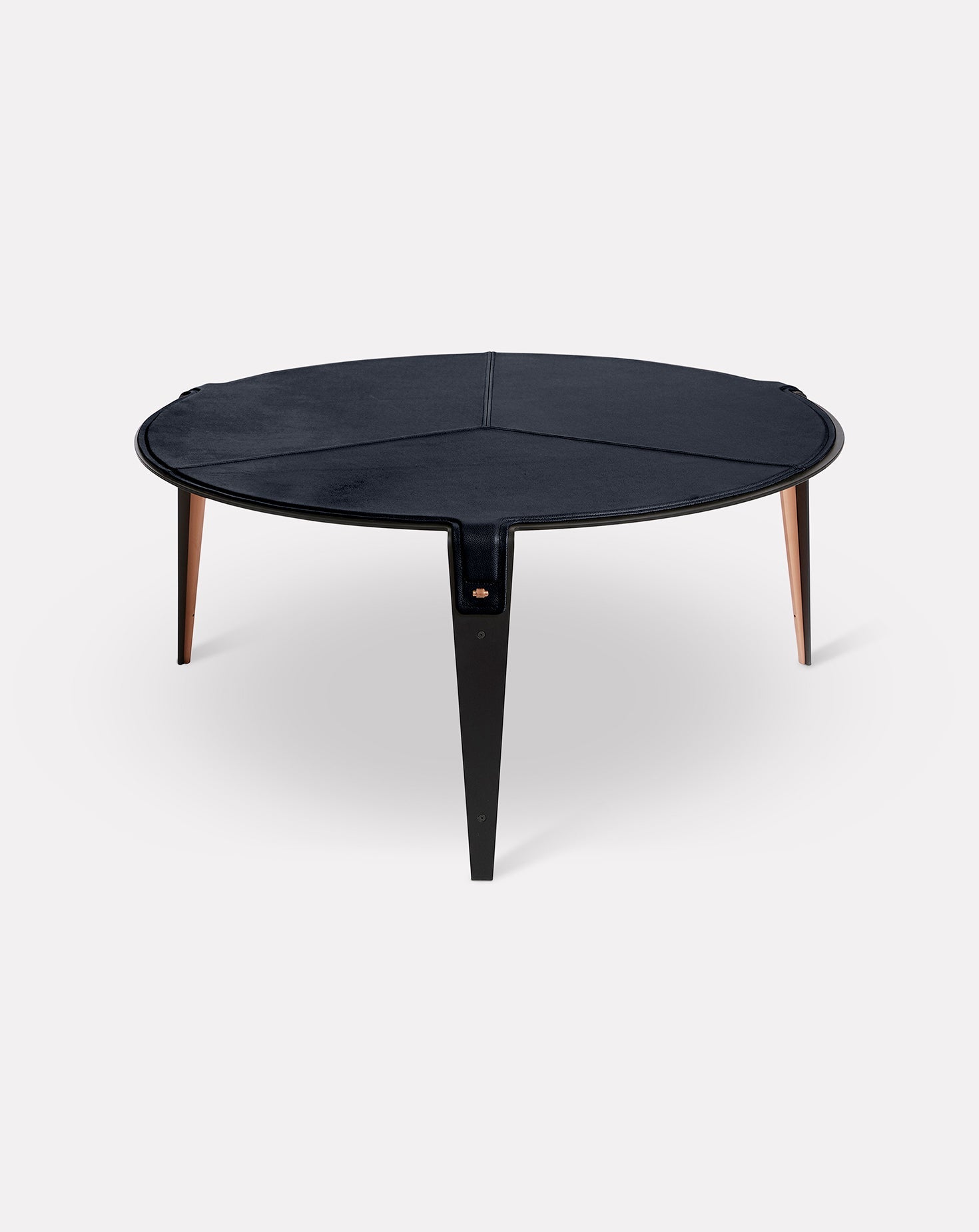 Table basse bleu marine et métal