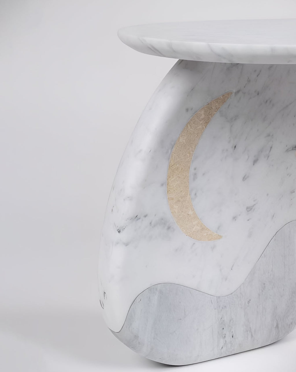 Table d'appoint en marbre