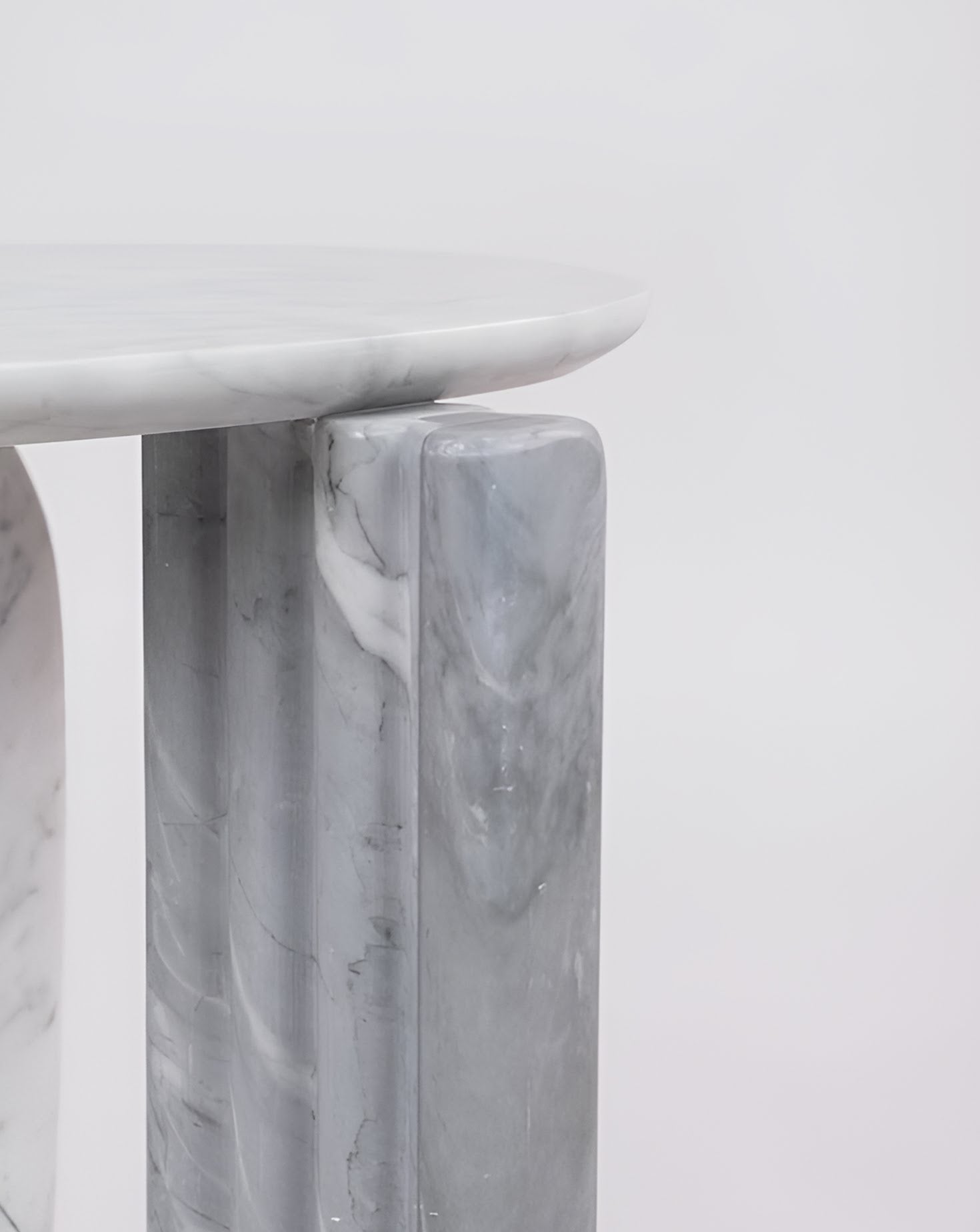 Table d'appoint en marbre