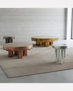 Table d'appoint en métal liquide