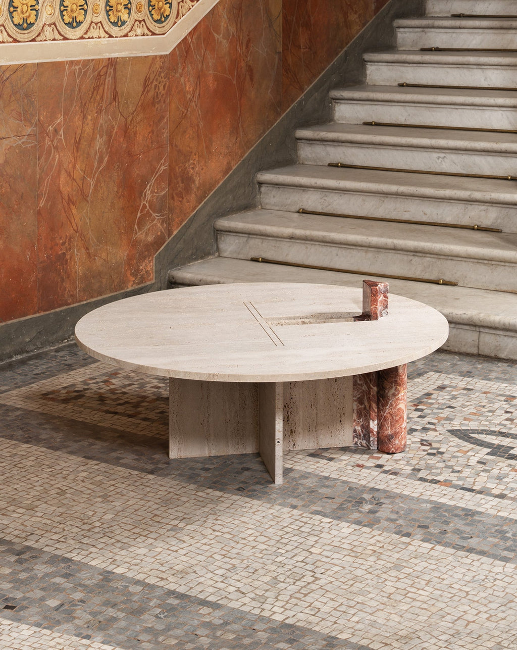 Table basse V en marbre